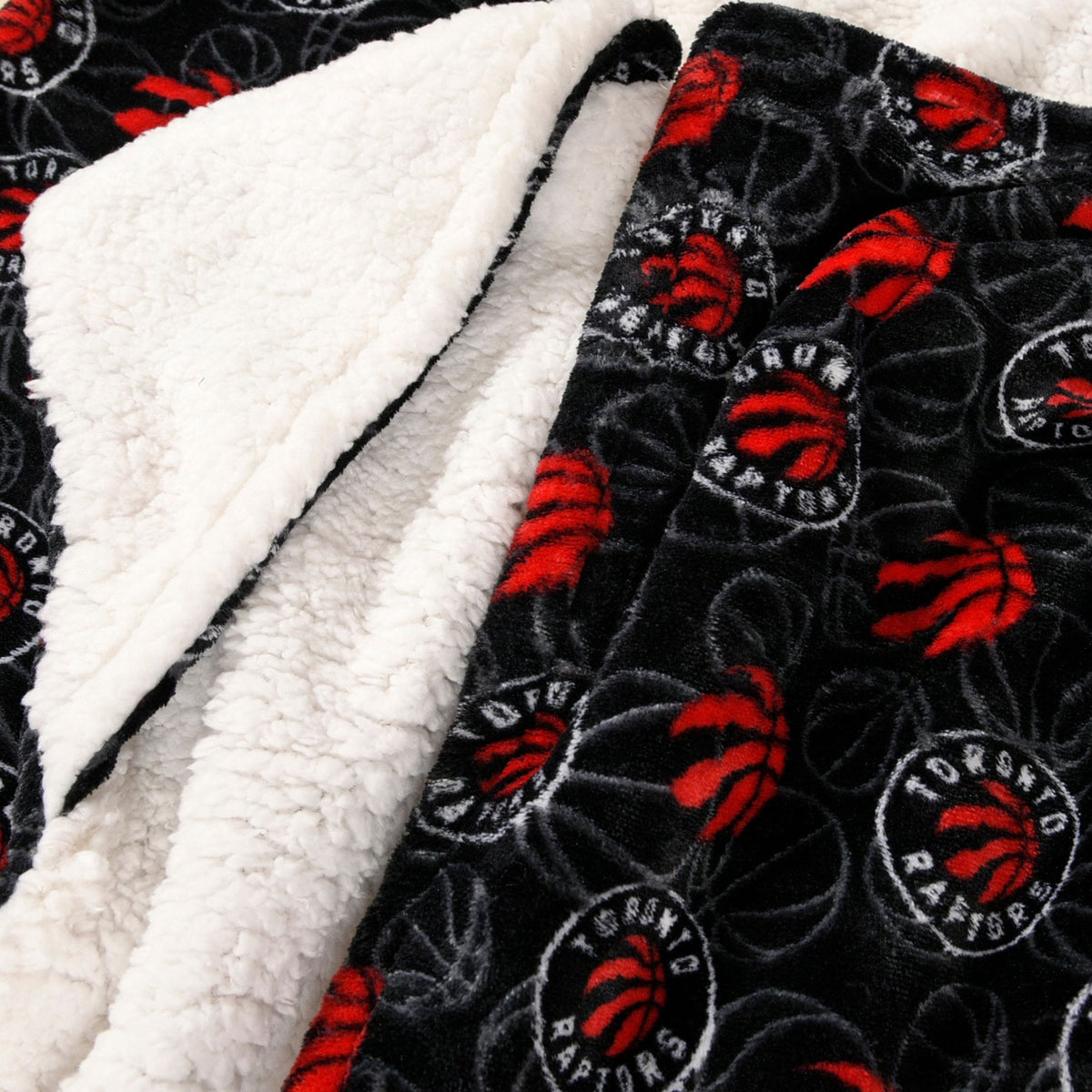 Toronto Raptors Hooded Ultra Plush Blanket P1A4 - product image 7