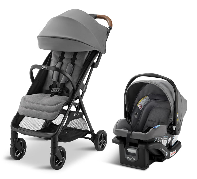 Ready2Jet Travel System, Includes Stroller and Car Seat M6P7