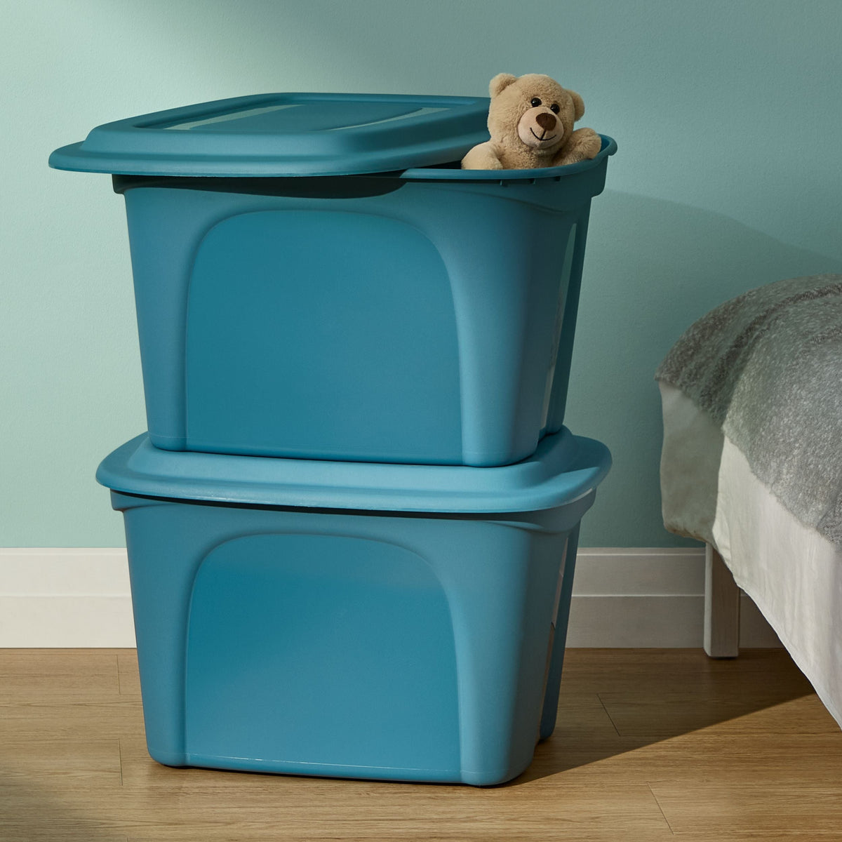 type A Stackable Storage Box with Lid, 72-L, Blue S5T9 - product image 6