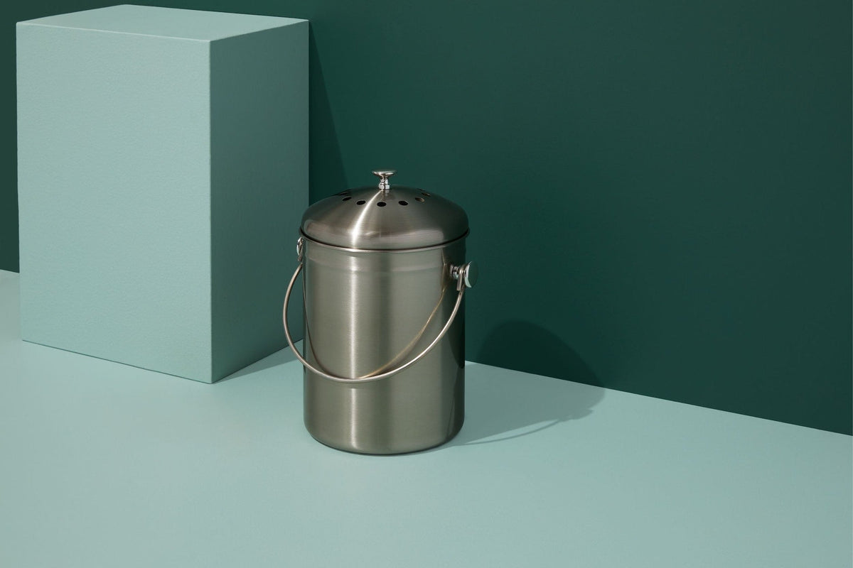 type A Stainless Steel Circular Compost Bin, 4-L Y0C8 - product image 7